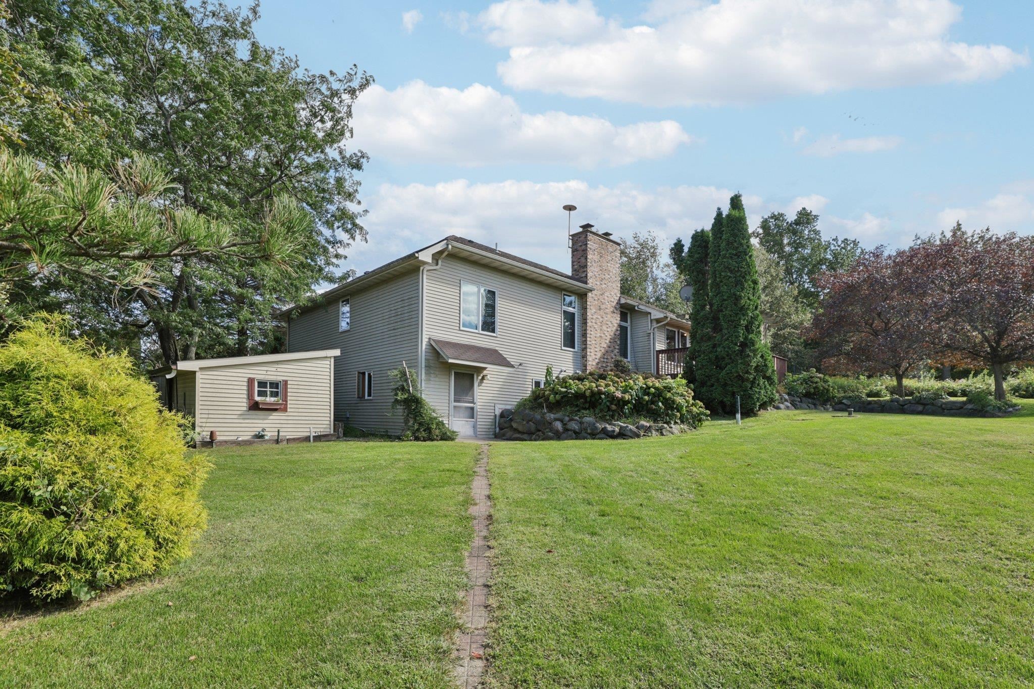 Deforest, Wisconsin, 53532, United States, 3 Bedrooms Bedrooms, ,3 BathroomsBathrooms,Residential,For Sale,1943421