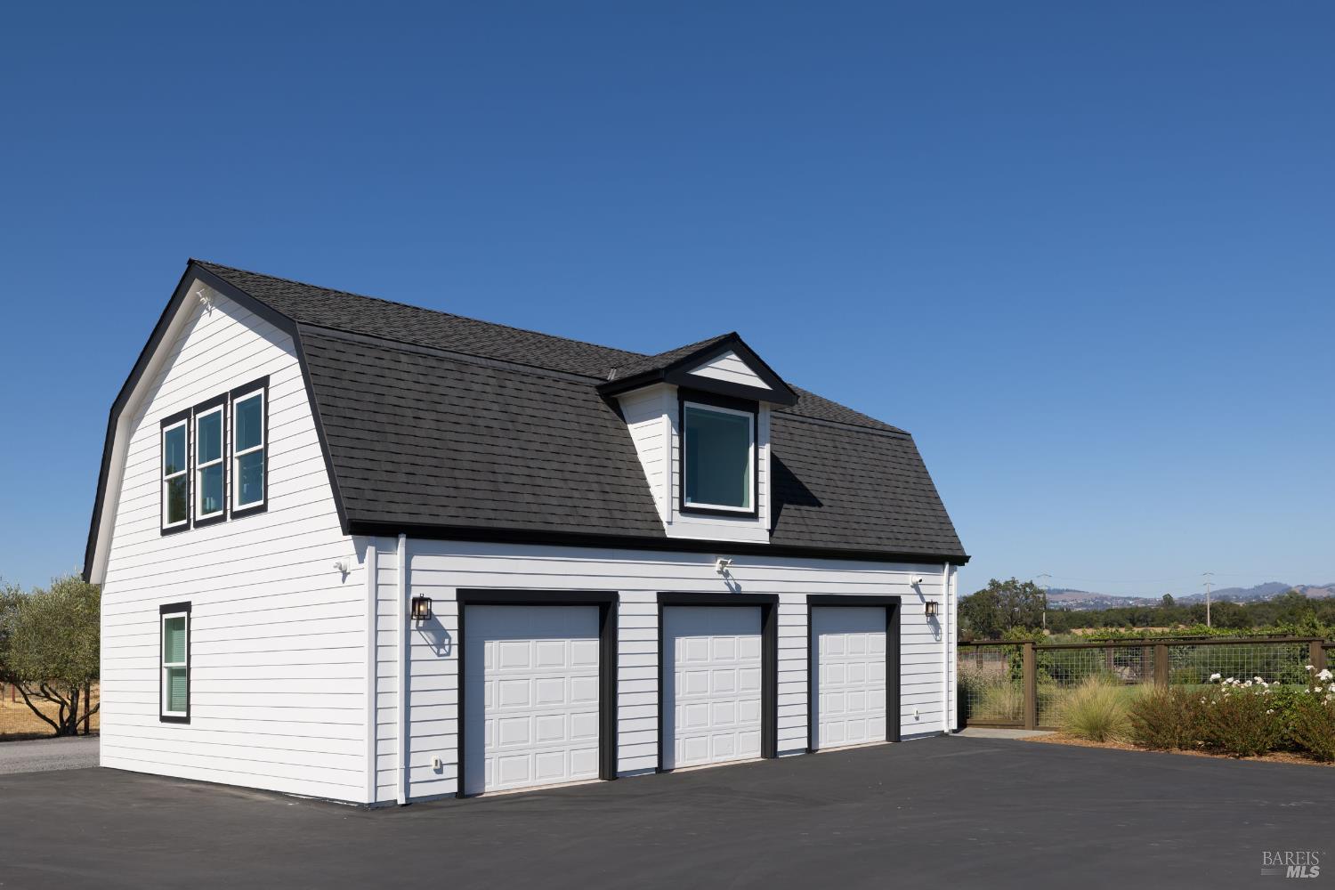 Santa Rosa, California, 95401, United States, 4 Bedrooms Bedrooms, ,4 BathroomsBathrooms,Residential,For Sale,1993093