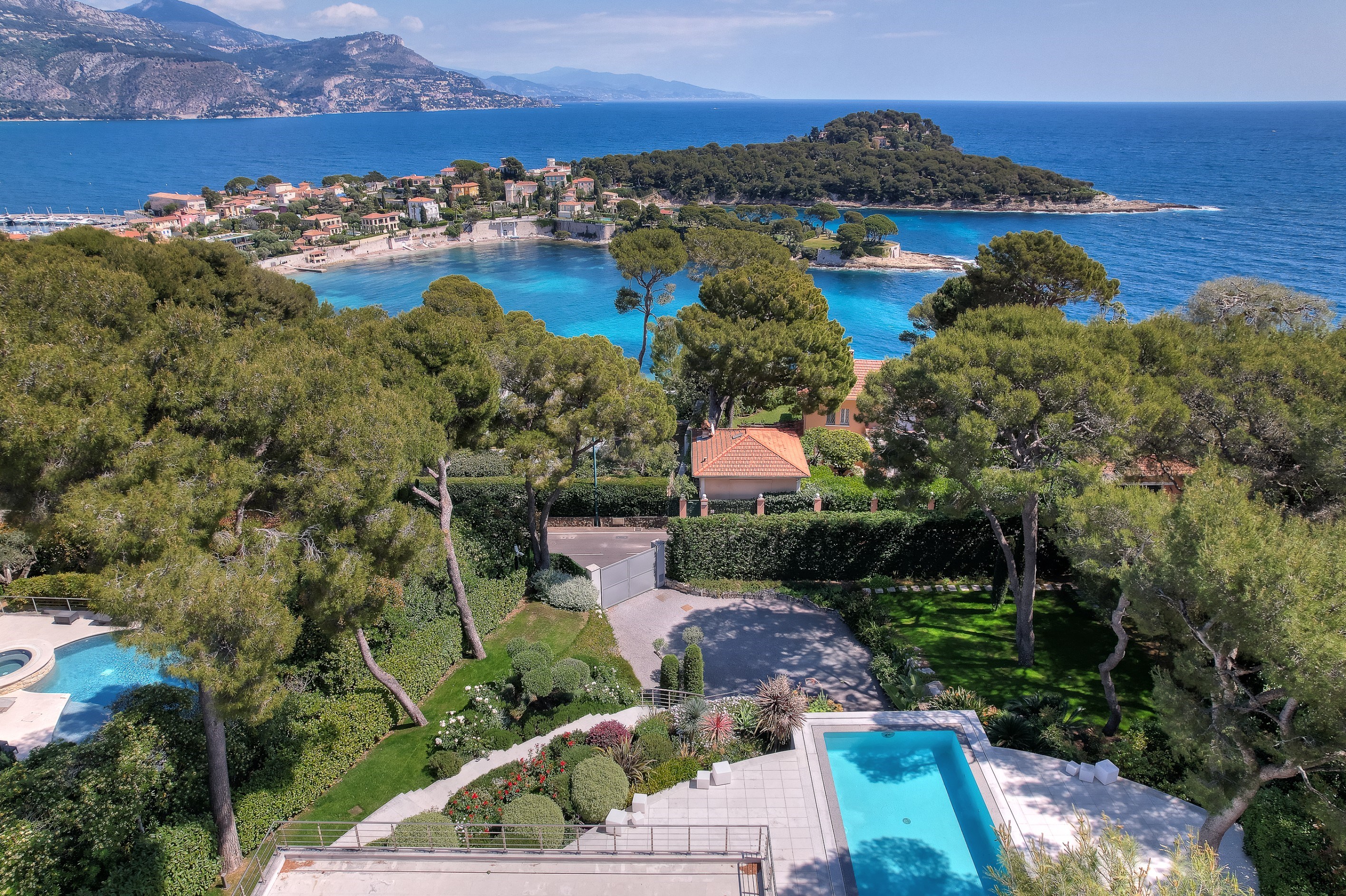  Saint-Jean-Cap-Ferrat contemporary villa with panoramic sea views and infinity … - 物件實景