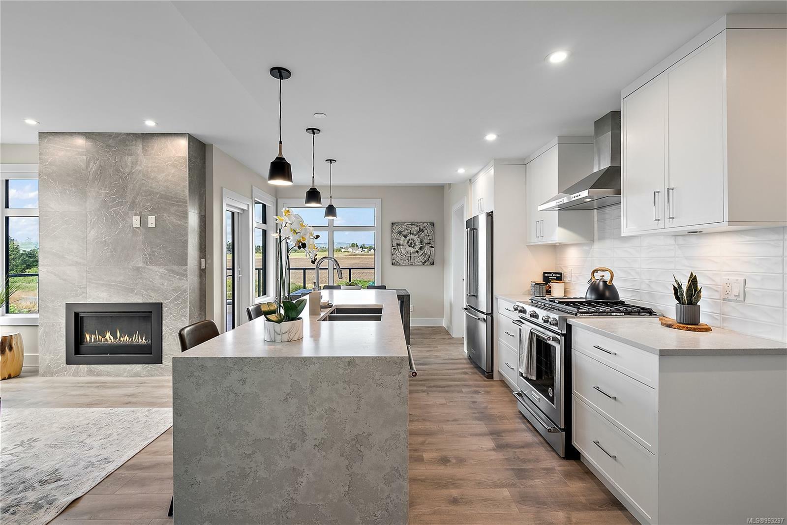 CENTRAL SAANICH, British Columbia, V8M 0B9, CA, 2 Bedrooms Bedrooms, ,Residential,For Sale,1874725