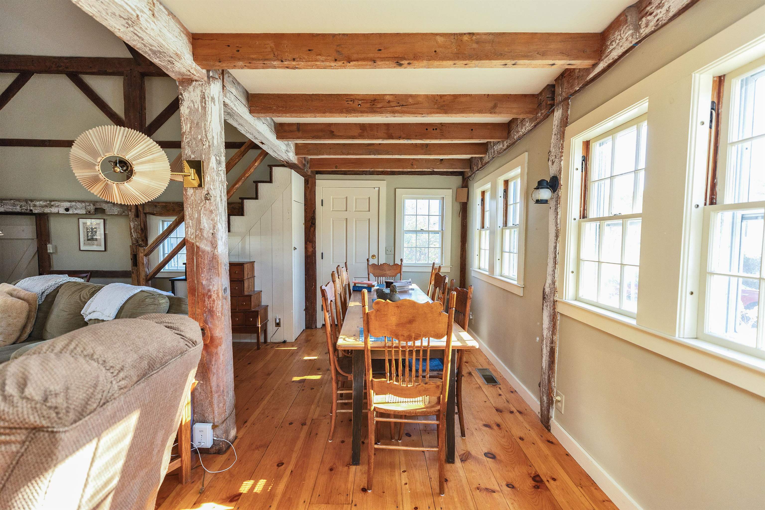 Wilton, New Hampshire, 03086, United States, 3 Bedrooms Bedrooms, ,3 BathroomsBathrooms,Residential,For Sale,1985735