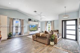 Davie, Florida, 33325, United States, 3 Bedrooms Bedrooms, ,2 BathroomsBathrooms,Residential,For Sale,2049200