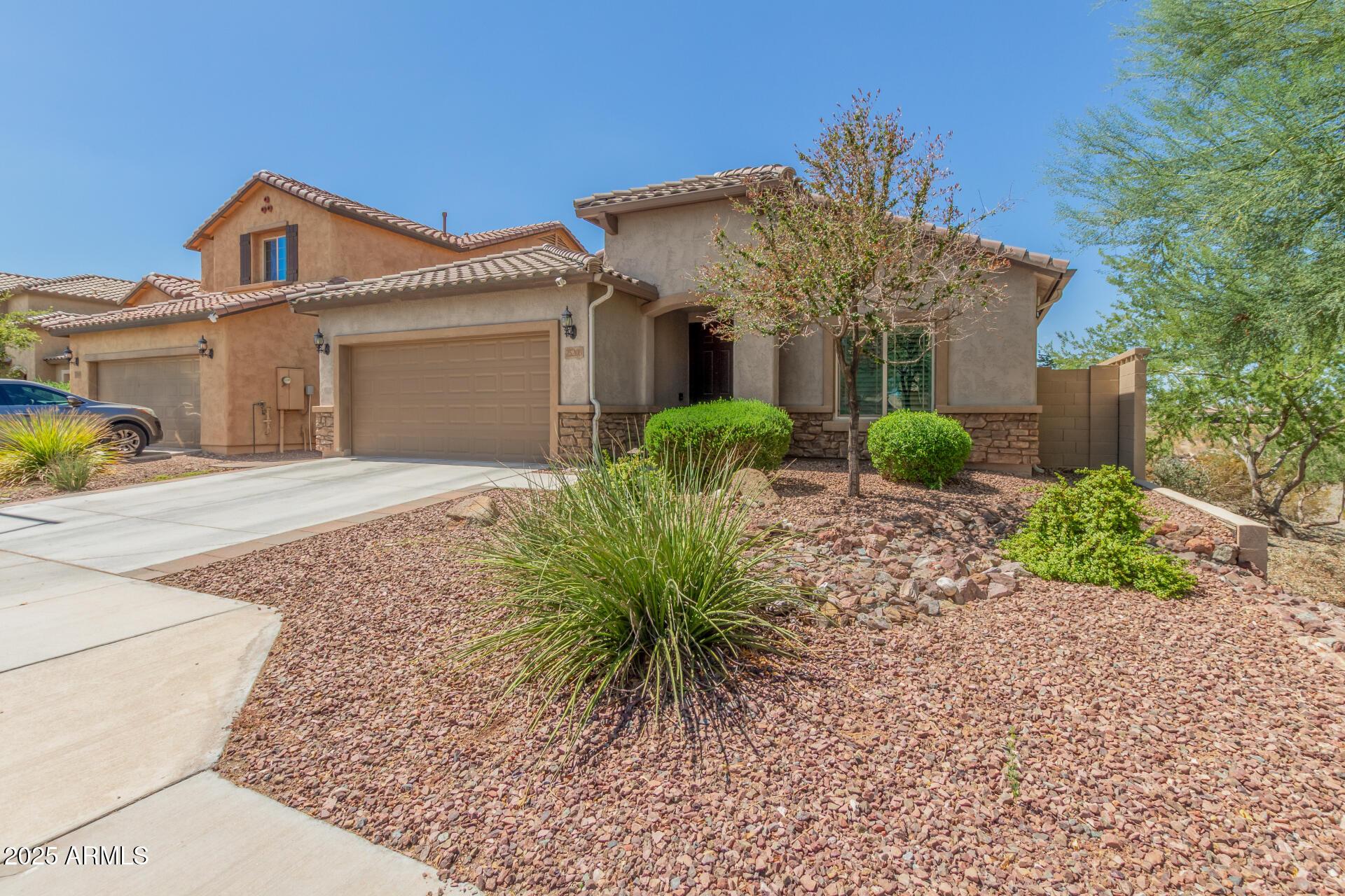 Peoria, Arizona, 85383, United States, 4 Bedrooms Bedrooms, ,2 BathroomsBathrooms,Residential,For Sale,1984221
