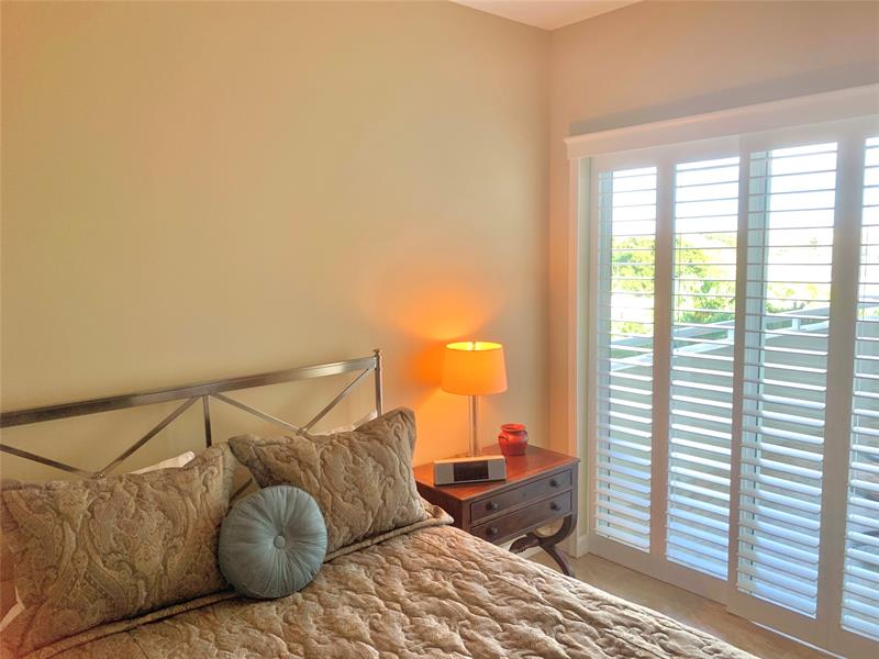 Wilton Manors, Florida, 33305, United States, 2 Bedrooms Bedrooms, ,2 BathroomsBathrooms,Residential,For Sale,2001812