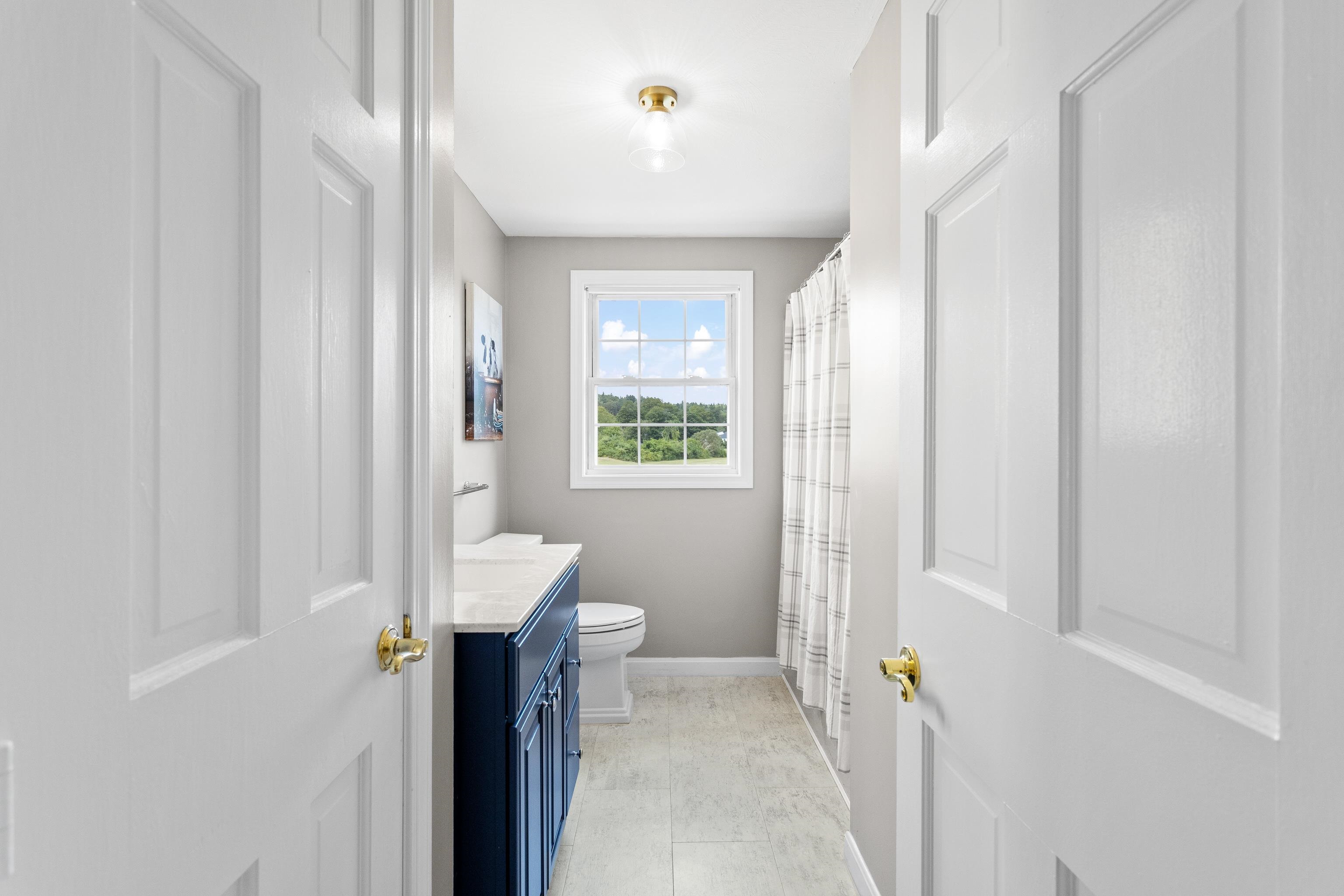 Pelham, New Hampshire, 03076, United States, 4 Bedrooms Bedrooms, ,3 BathroomsBathrooms,Residential,For Sale,1937373