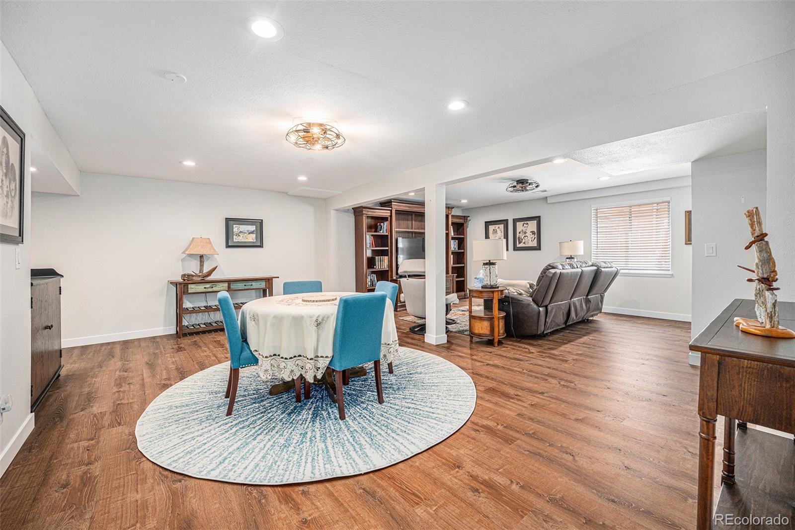 Broomfield, Colorado, 80020, United States, 5 Bedrooms Bedrooms, ,2 BathroomsBathrooms,Residential,For Sale,1980306