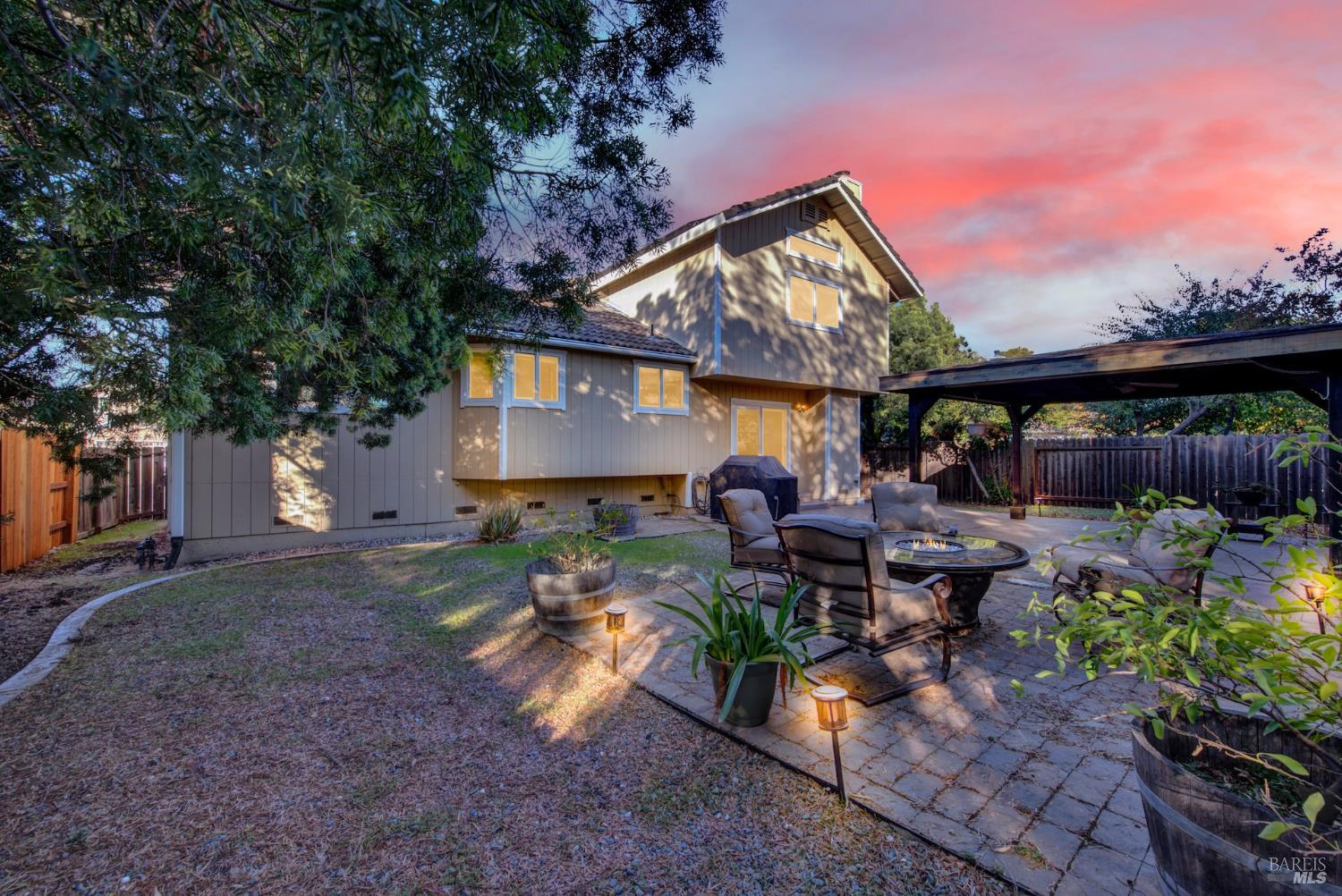 Fairfield, California, 94533, United States, 4 Bedrooms Bedrooms, ,3 BathroomsBathrooms,Residential,For Sale,1988376