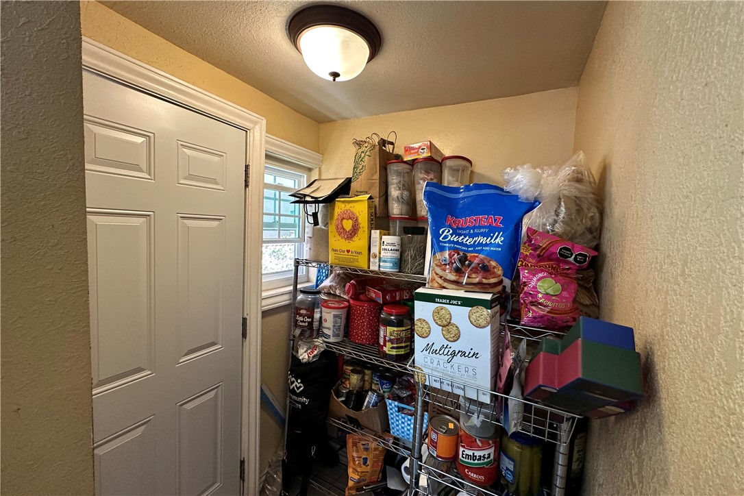 Los Angeles, California, 90047, United States, 3 Bedrooms Bedrooms, ,2 BathroomsBathrooms,Residential,For Sale,1980559