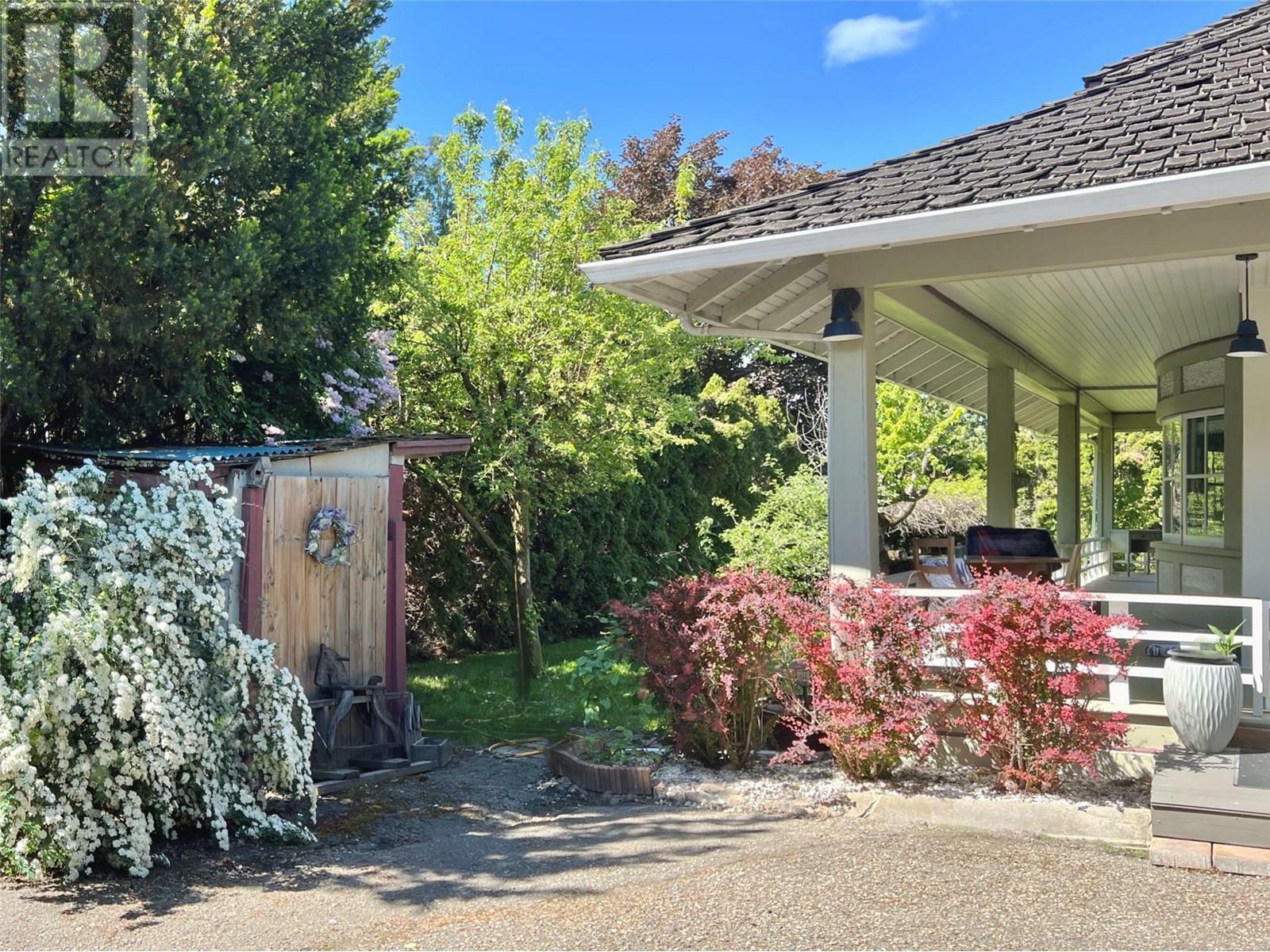 VERNON, British Columbia, V1T 9C6, CA, 4 Bedrooms Bedrooms, ,2 BathroomsBathrooms,Residential,For Sale,1837147