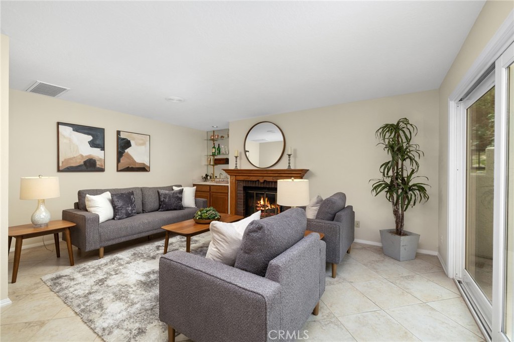 Monrovia, California, 91016, United States, 4 Bedrooms Bedrooms, ,3 BathroomsBathrooms,Residential,For Sale,1994372