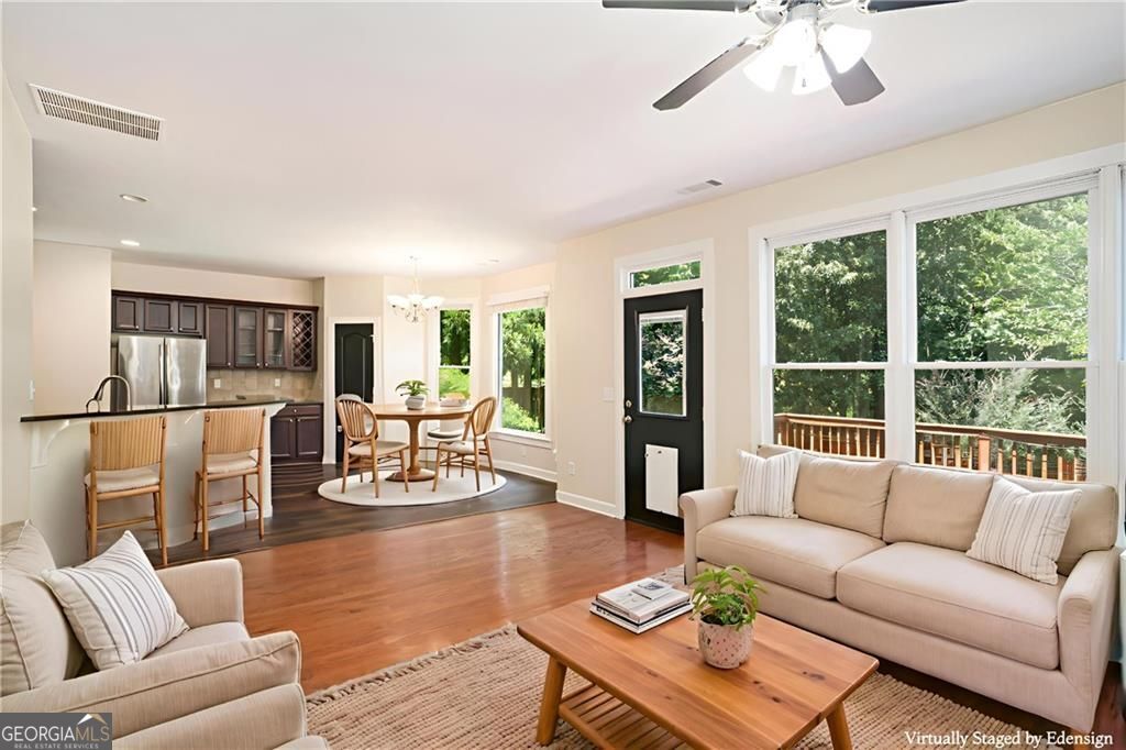 Decatur, Georgia, 30032, United States, 4 Bedrooms Bedrooms, ,4 BathroomsBathrooms,Residential,For Sale,1926927