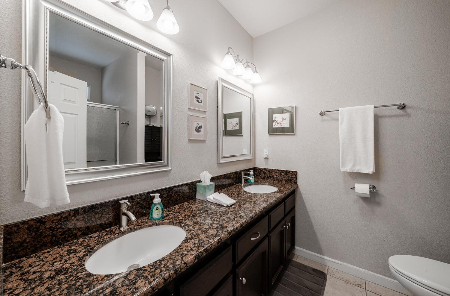Madera, California, 93636, United States, 4 Bedrooms Bedrooms, ,3 BathroomsBathrooms,Residential,For Sale,1920863