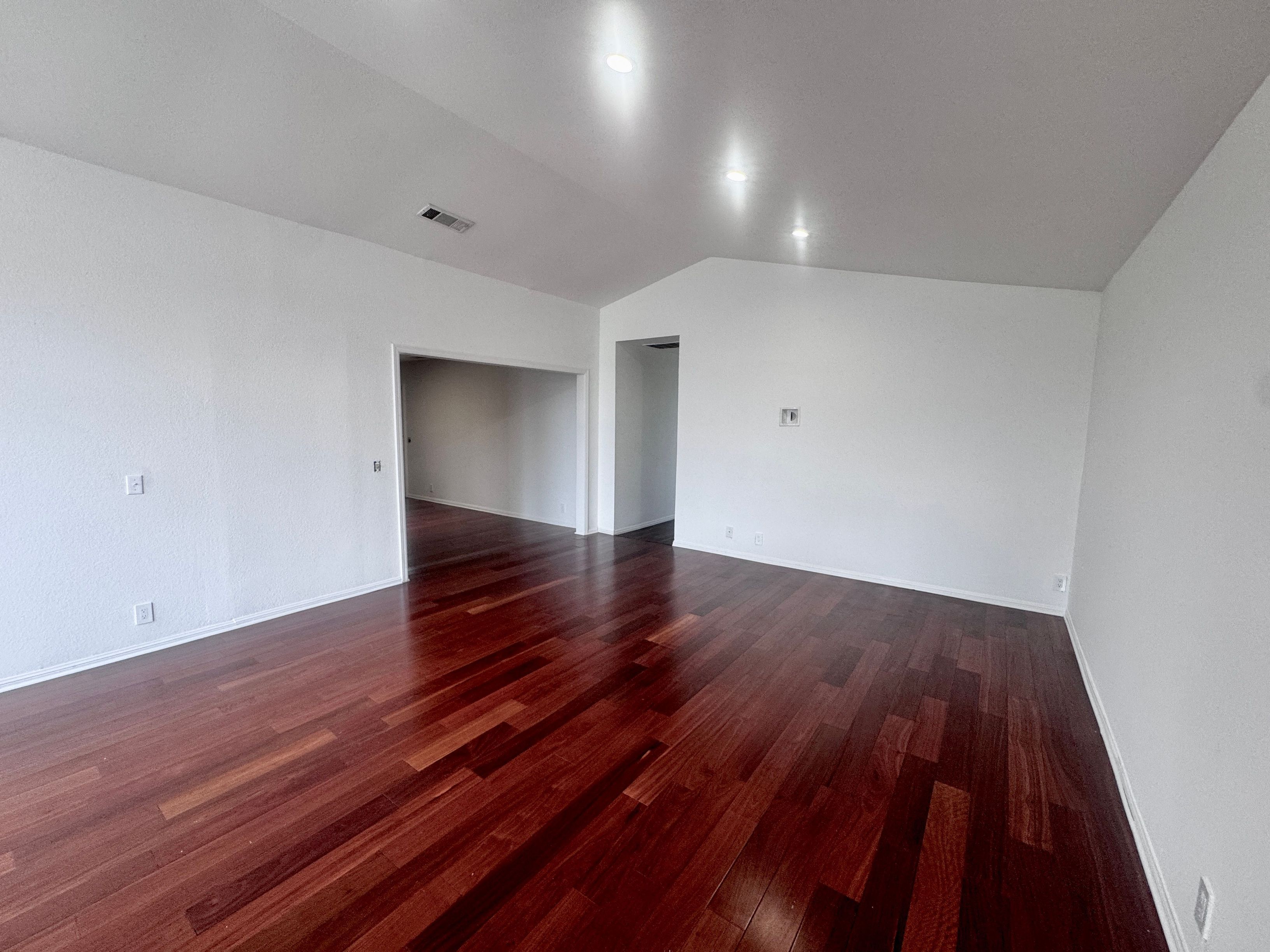  201 South Brookside Court, Anaheim, CA 92808 - 物件實景