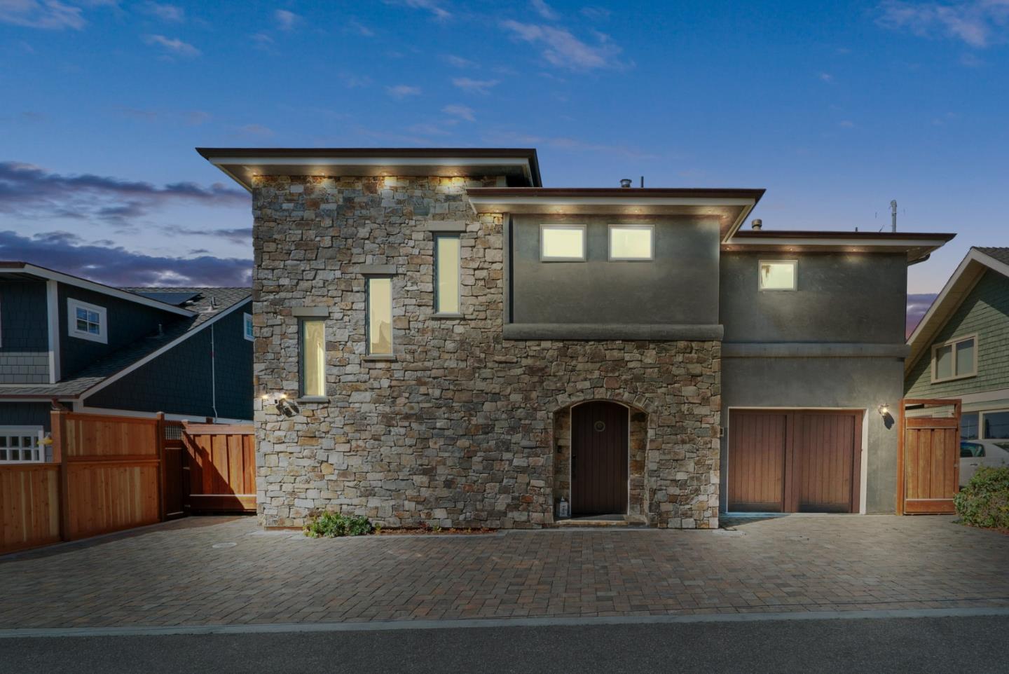 Santa Cruz, California, 95062, United States, 3 Bedrooms Bedrooms, ,3 BathroomsBathrooms,Residential,For Sale,1738627