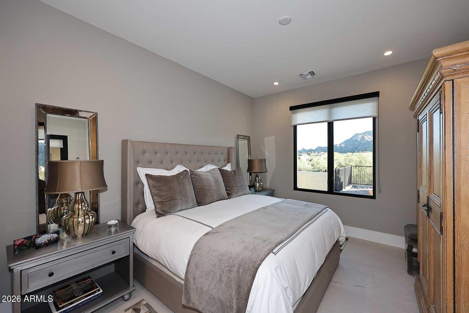 Scottsdale, Arizona, 85255, United States, 3 Bedrooms Bedrooms, ,Residential,For Sale,2009279