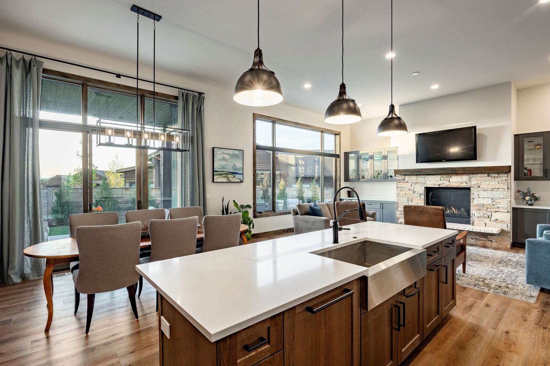  Summit Rambler At High Star Ranch With 3 Car Garage And Expansive Views - 物件實景