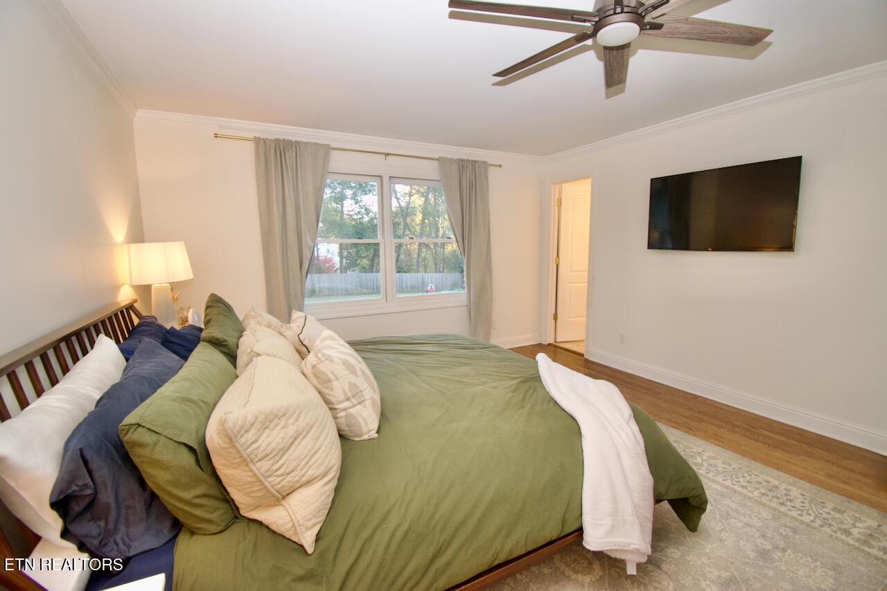 Maryville, Tennessee, 37803, United States, 4 Bedrooms Bedrooms, ,3 BathroomsBathrooms,Residential,For Sale,1989272