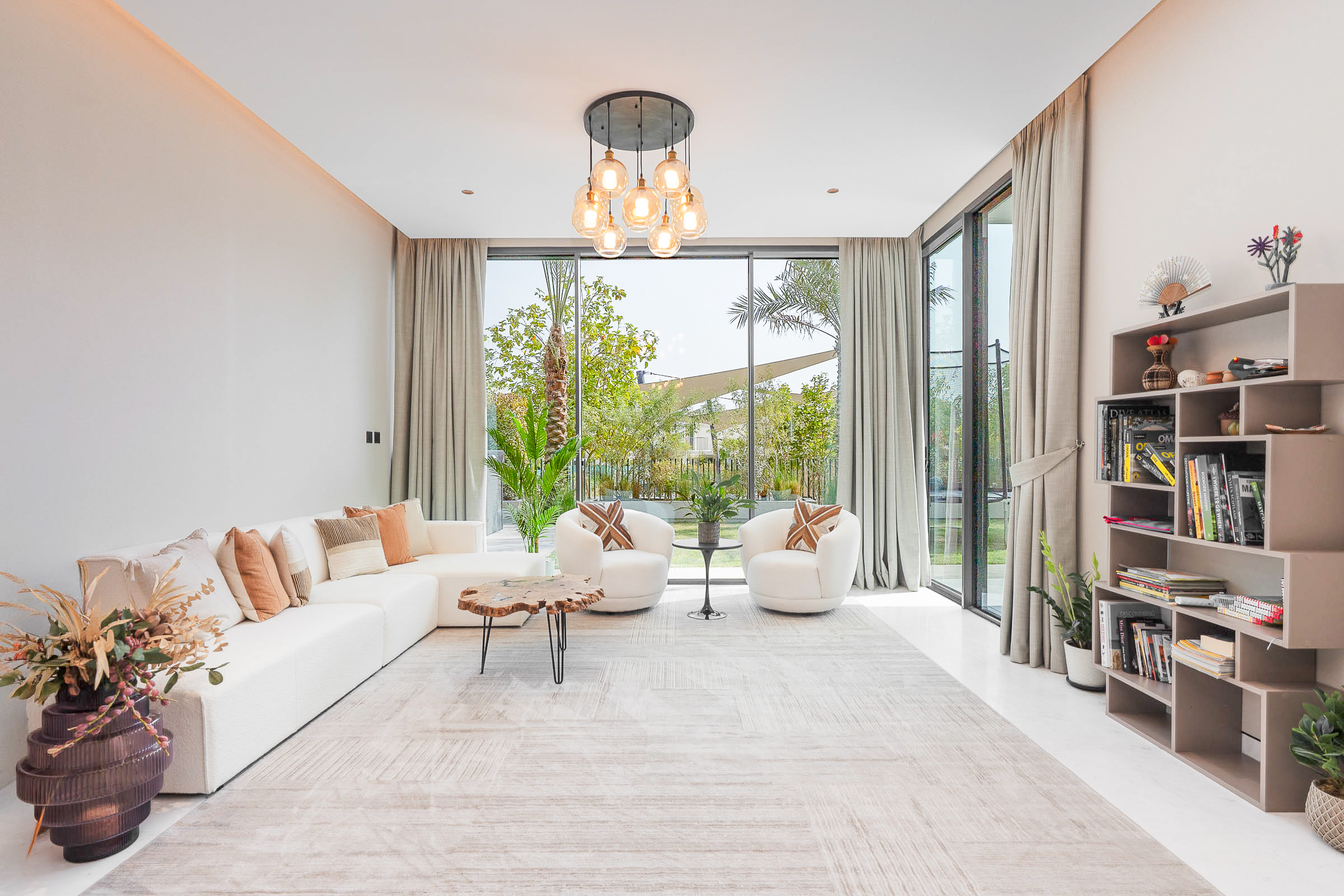  Vast Tilal Al Ghaf Villa with Elegant Upgrades - 物件實景