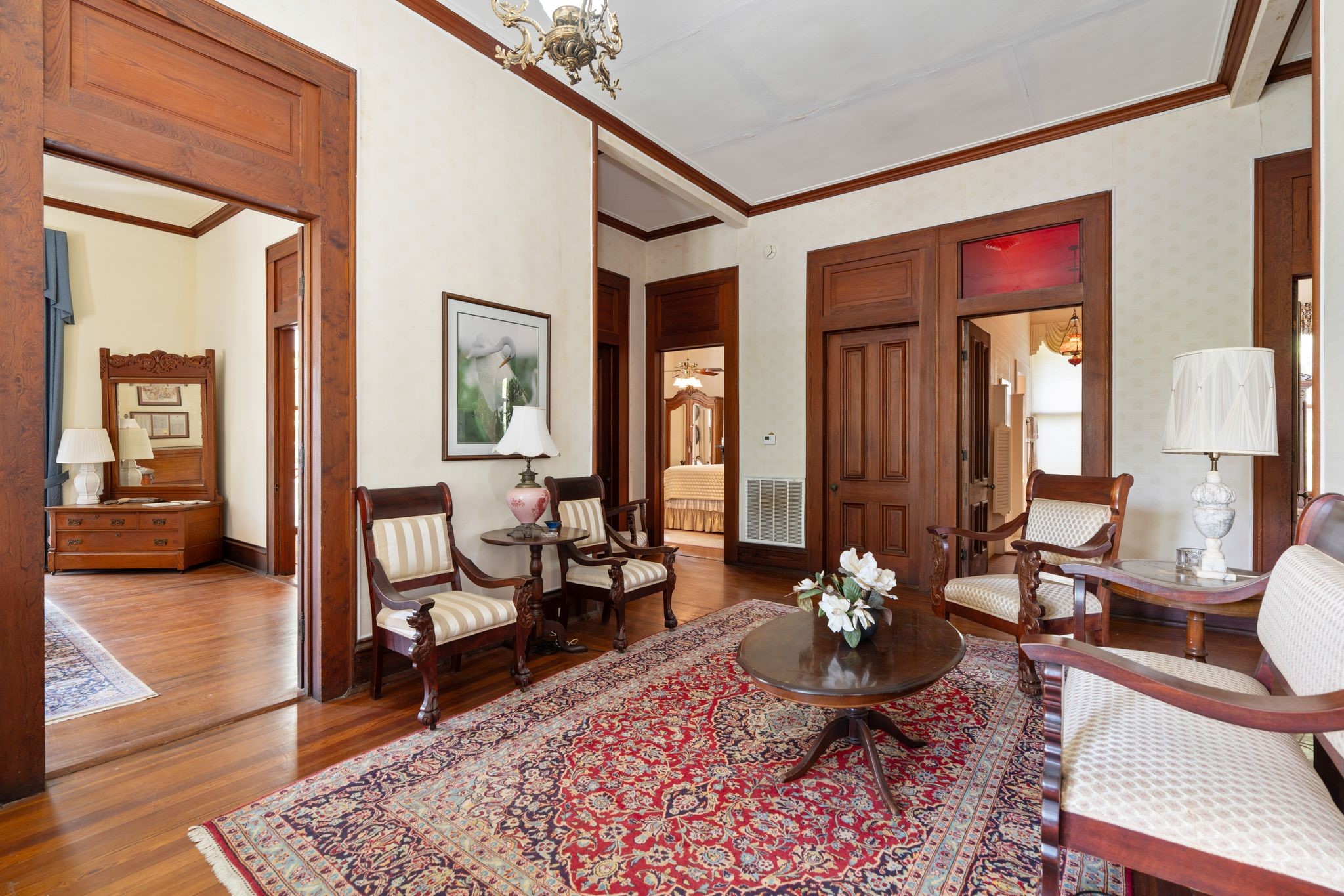  351 E Colorado Street, La Grange, TX, 78945 - 物件實景