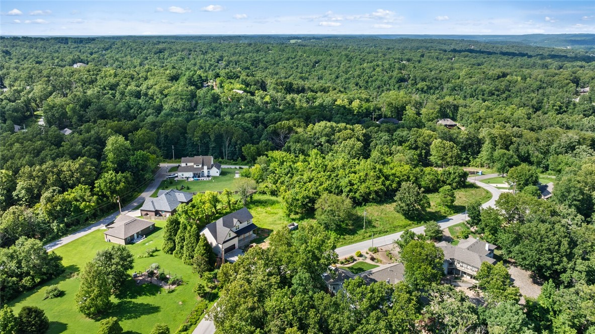 Bella Vista, Arkansas, 72715, United States, 3 Bedrooms Bedrooms, ,3 BathroomsBathrooms,Residential,For Sale,1897154