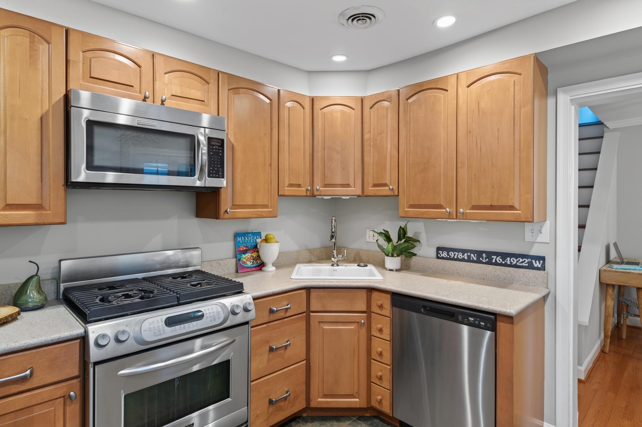  34 Pinkney Street, Annapolis, MD, 21401 - 物件實景