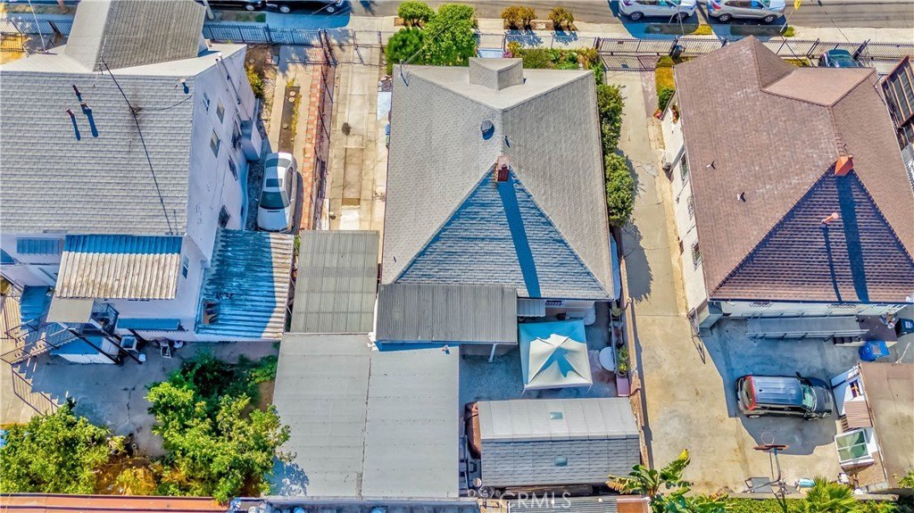 1520 S New Hampshire Avenue, Los Angeles, California, 90006, United States, 2 Bedrooms Bedrooms, ,1 BathroomBathrooms,Residential,For Sale,1520 S New Hampshire Avenue,1599966