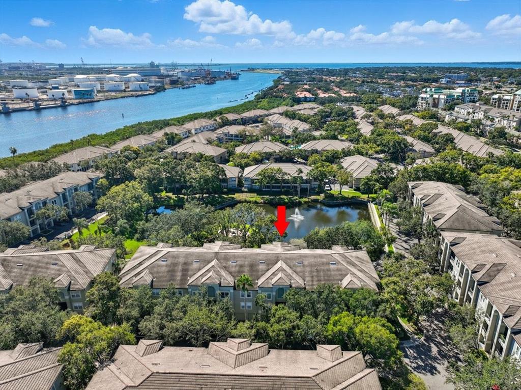 Tampa, Florida, 33602, United States, 3 Bedrooms Bedrooms, ,2 BathroomsBathrooms,Residential,For Sale,1970738