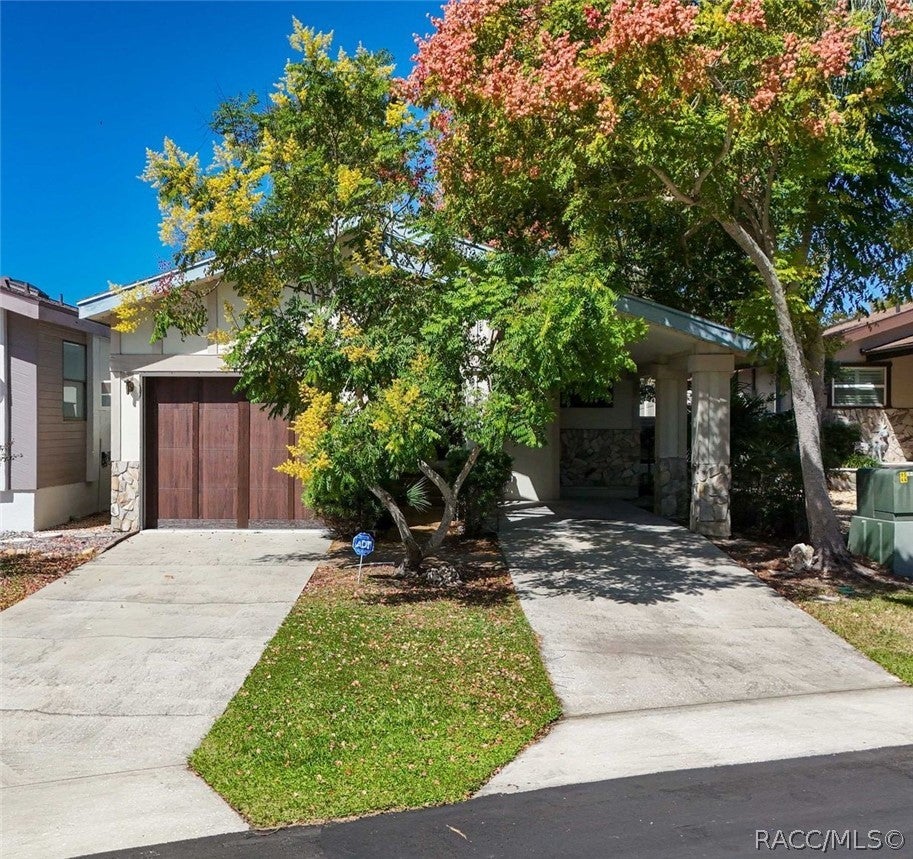 Riverview Cir, Homosassa, FL 34448