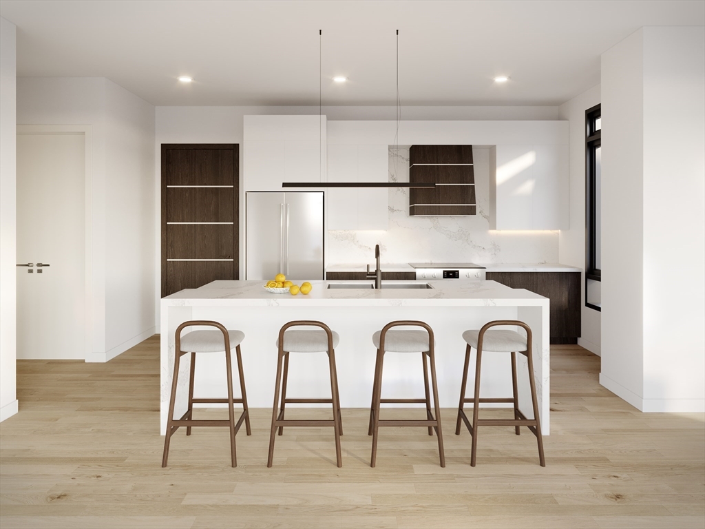 Brookline, Massachusetts, 02446, United States, 2 Bedrooms Bedrooms, ,2 BathroomsBathrooms,Residential,For Sale,1895826