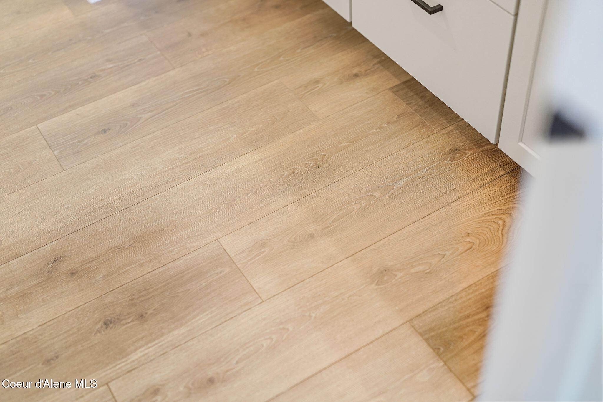 Coeur d'Alene, Idaho, 83815, United States, 4 Bedrooms Bedrooms, ,3 BathroomsBathrooms,Residential,For Sale,2015993