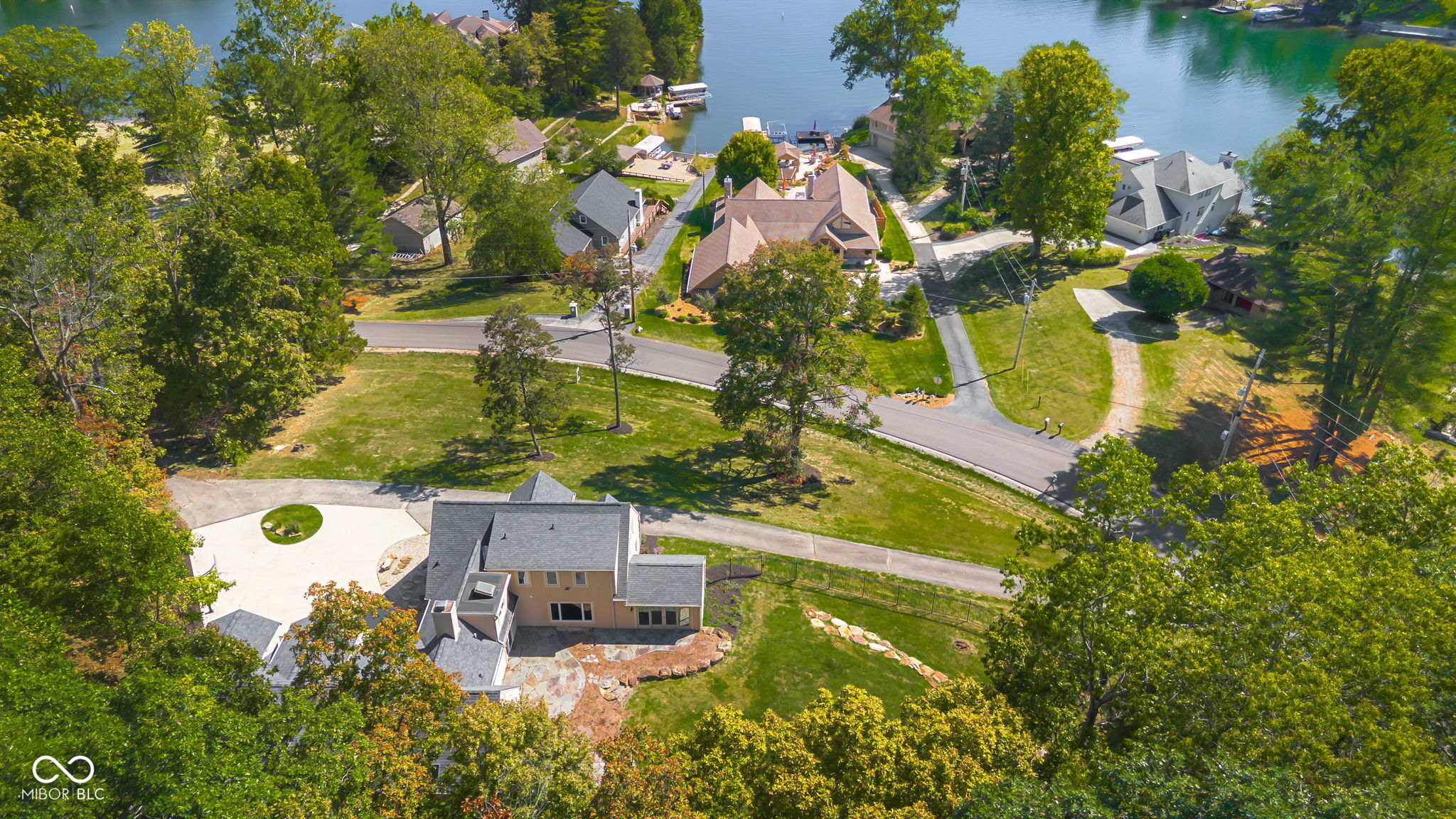 Columbus, Indiana, 47201, United States, 5 Bedrooms Bedrooms, ,6 BathroomsBathrooms,Residential,For Sale,1982008