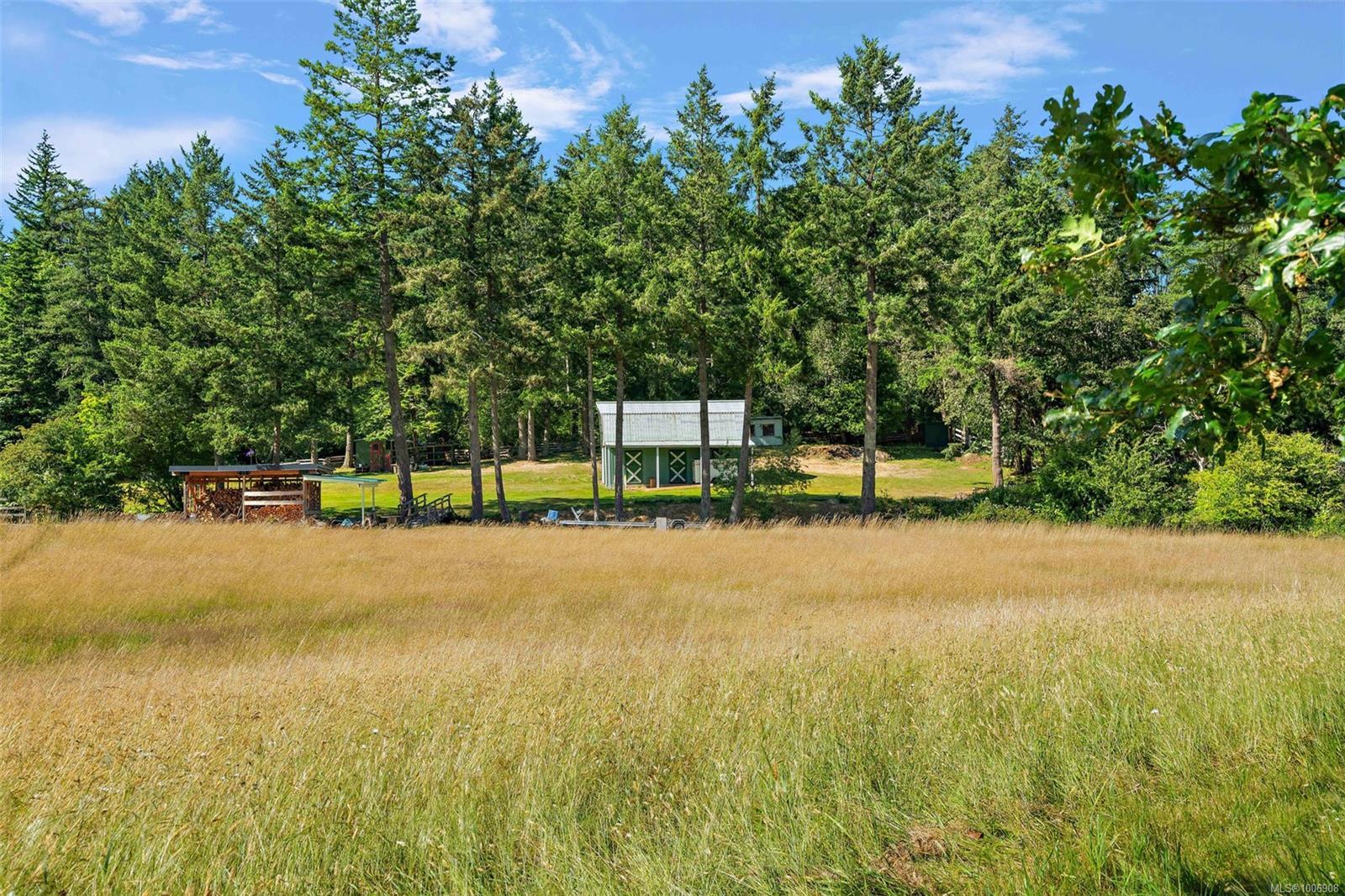 SAANICH, British Columbia, V9E 2C8, CA, 5 Bedrooms Bedrooms, ,Residential,For Sale,1890664