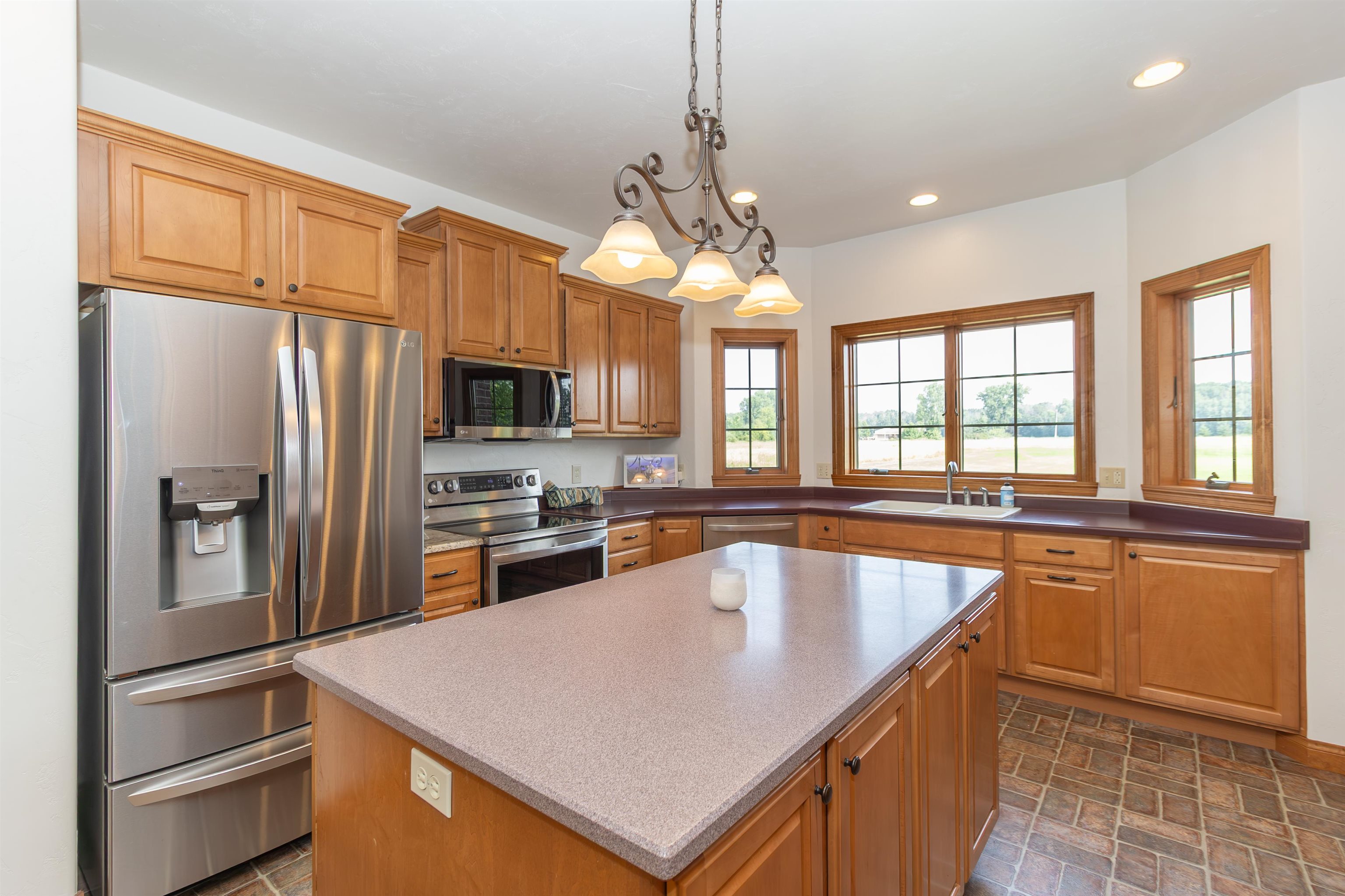 SEYMOUR, Wisconsin, 54115, United States, 4 Bedrooms Bedrooms, ,4 BathroomsBathrooms,Residential,For Sale,1926224