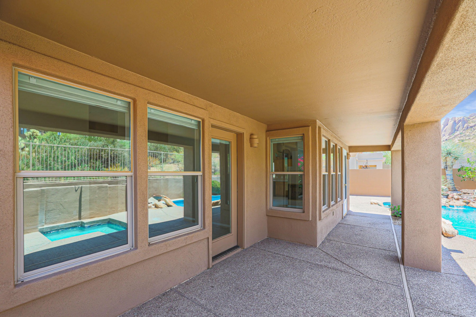  11530 E Desert Willow Drive¦Scottsdale, AZ - 物件實景