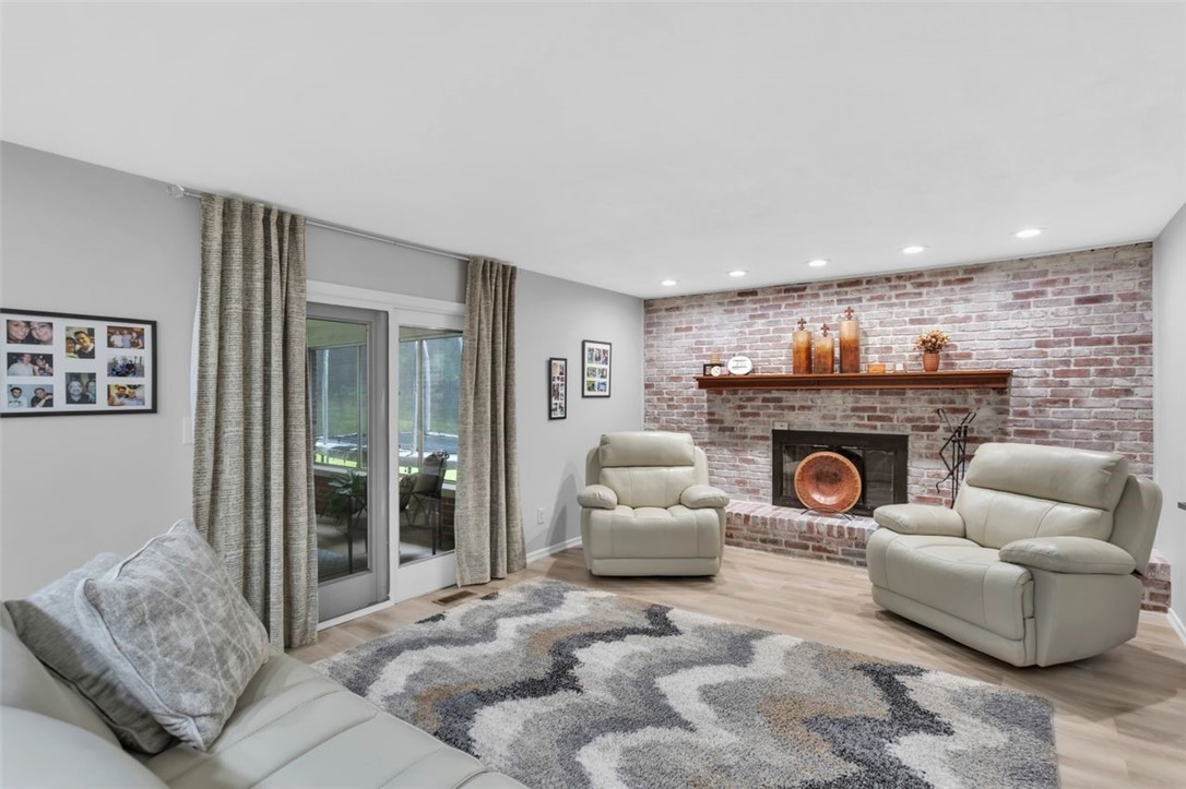 Murrysville, Pennsylvania, 15668, United States, 4 Bedrooms Bedrooms, ,3 BathroomsBathrooms,Residential,For Sale,1838945