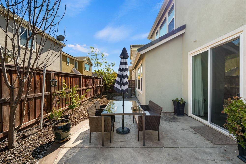 Woodland, California, 95776, United States, 4 Bedrooms Bedrooms, ,3 BathroomsBathrooms,Residential,For Sale,1939762