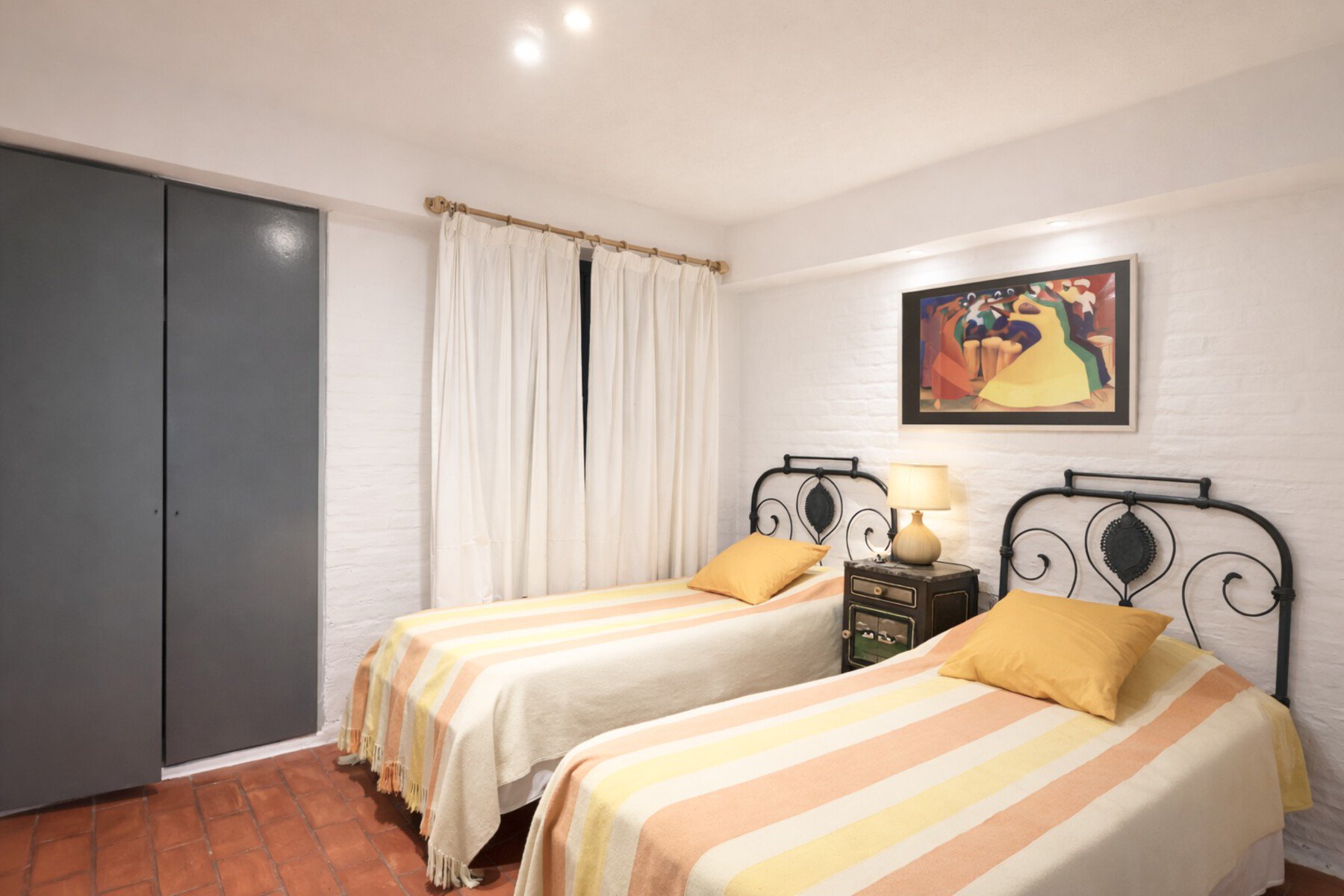  Exclusive 5-Bedroom Residence Steps from Playa Brava - 物件實景