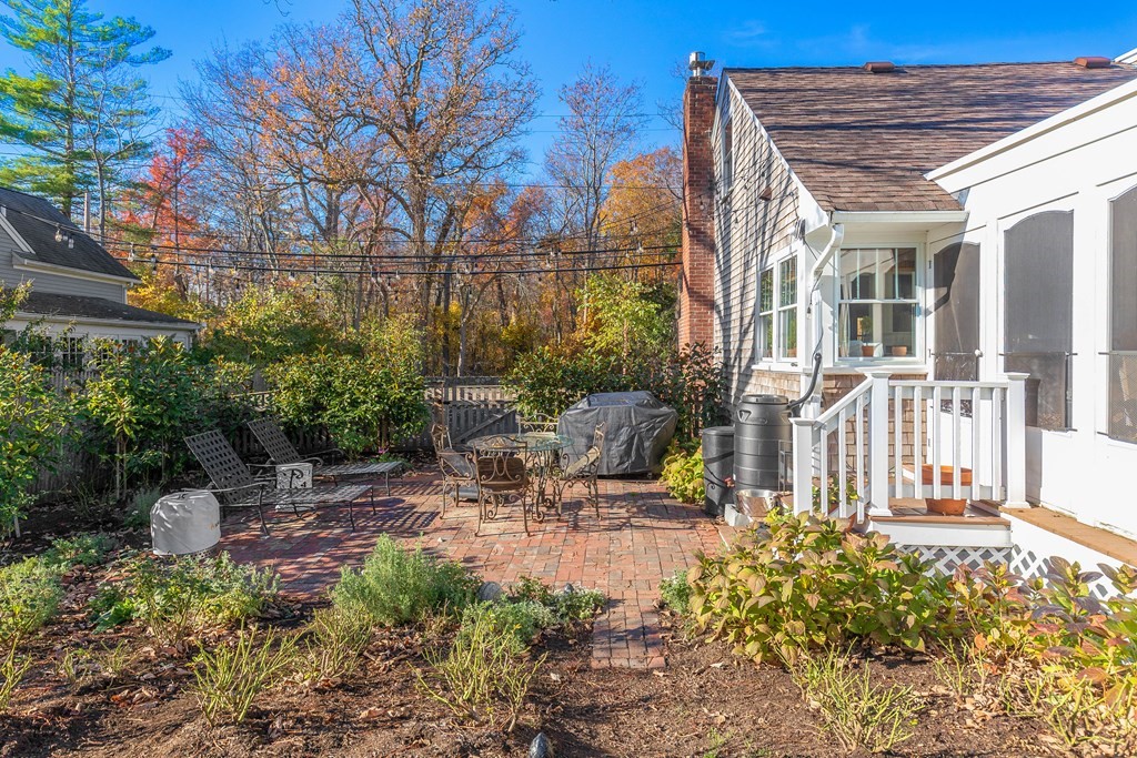 Cohasset, Massachusetts, 02025, United States, 3 Bedrooms Bedrooms, ,2 BathroomsBathrooms,Residential,For Sale,1925123