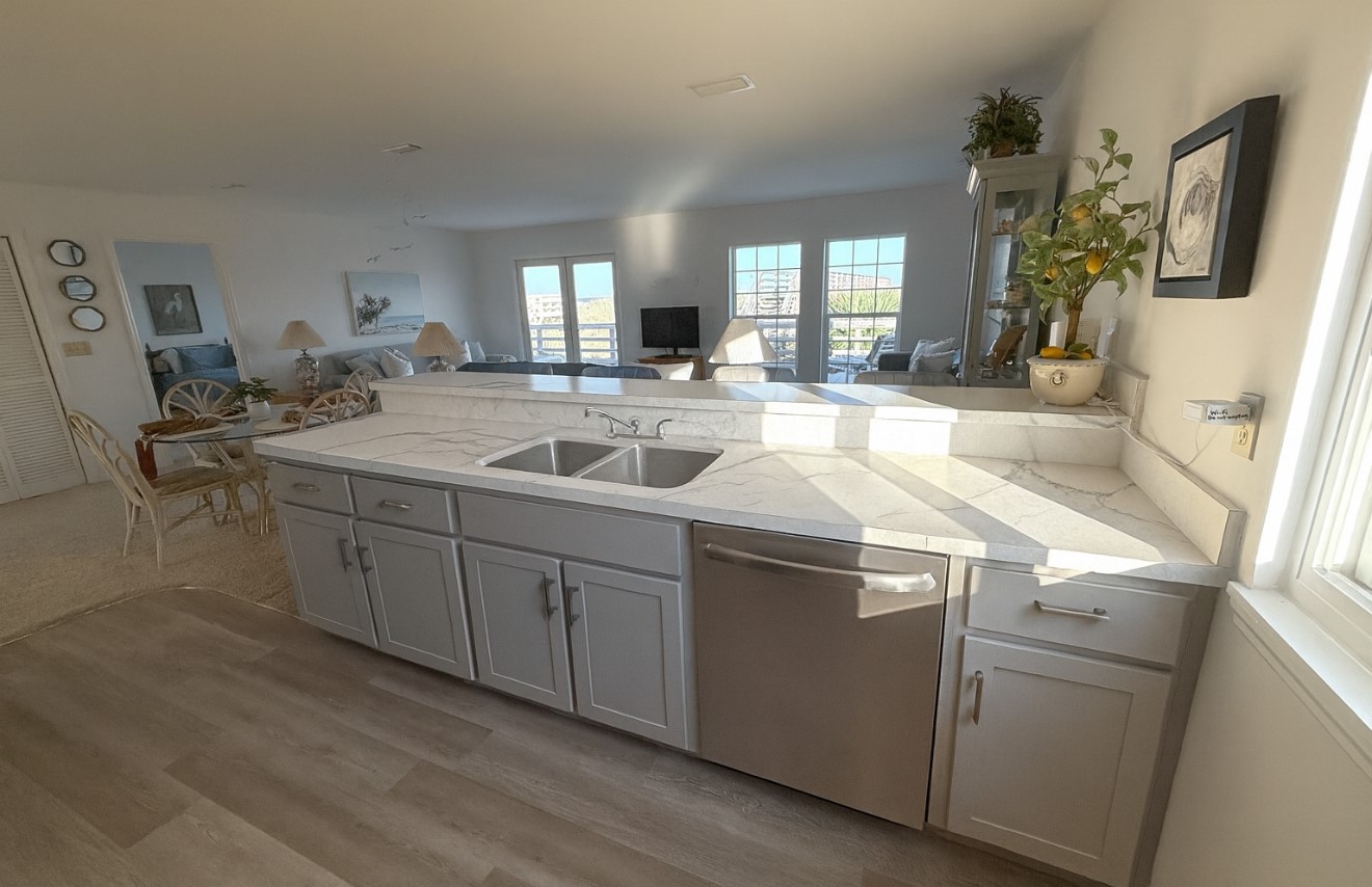 Fernandina Beach, Florida, 32034, United States, 3 Bedrooms Bedrooms, ,2 BathroomsBathrooms,Residential,For Sale,1985659