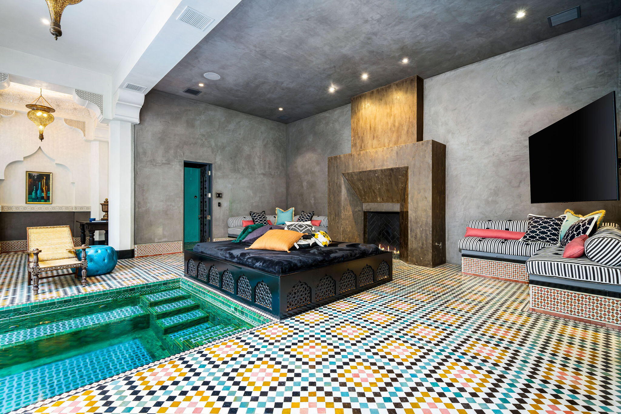 Palm Desert, California, 92260, United States, 5 Bedrooms Bedrooms, ,7 BathroomsBathrooms,Residential,For Sale,1874158
