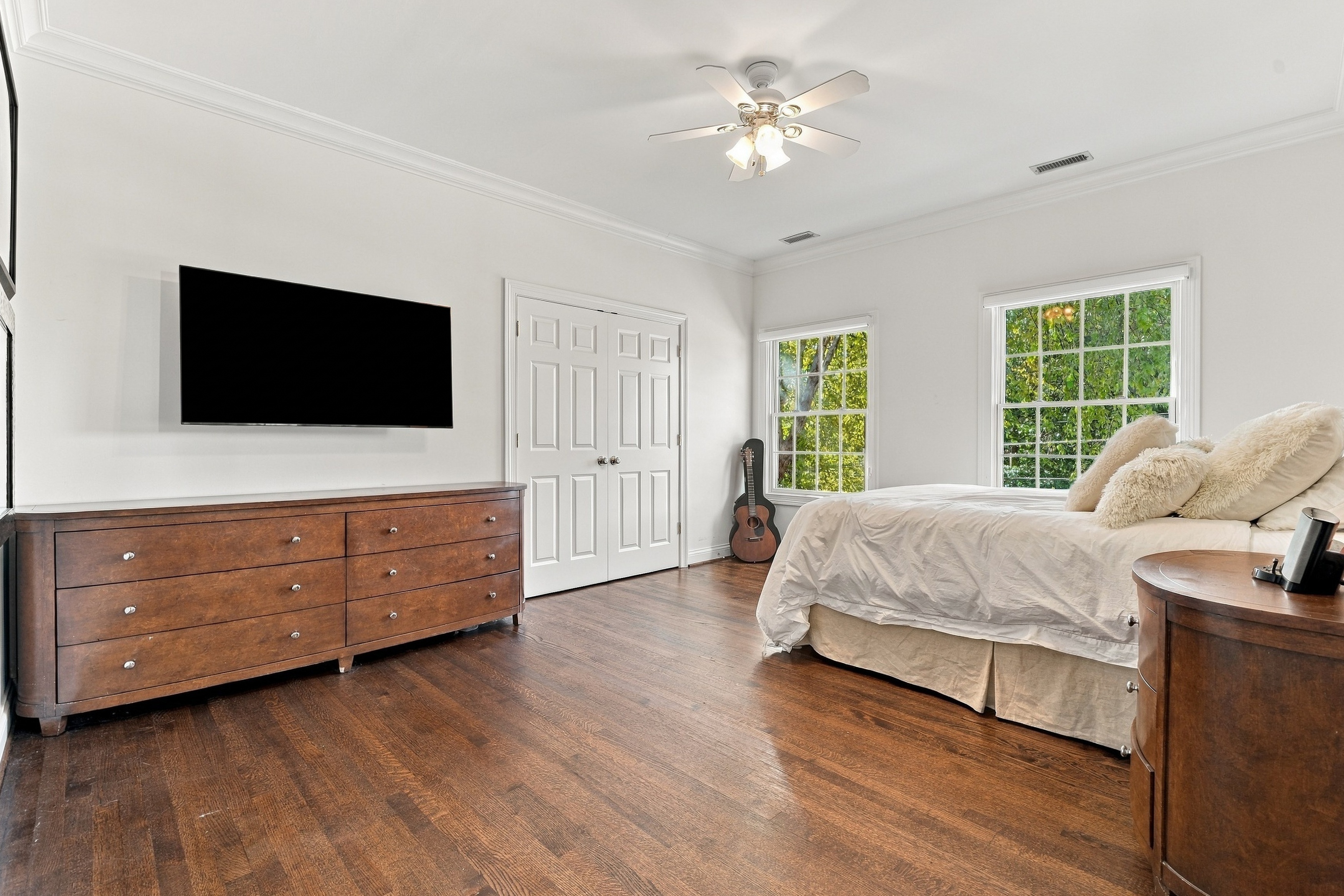  Sophisticated Clayton Home - 物件實景