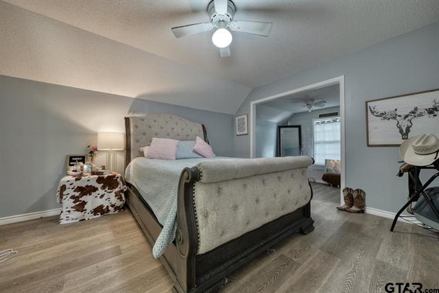 Lindale, Texas, 75771, United States, 4 Bedrooms Bedrooms, ,3 BathroomsBathrooms,Residential,For Sale,1937057