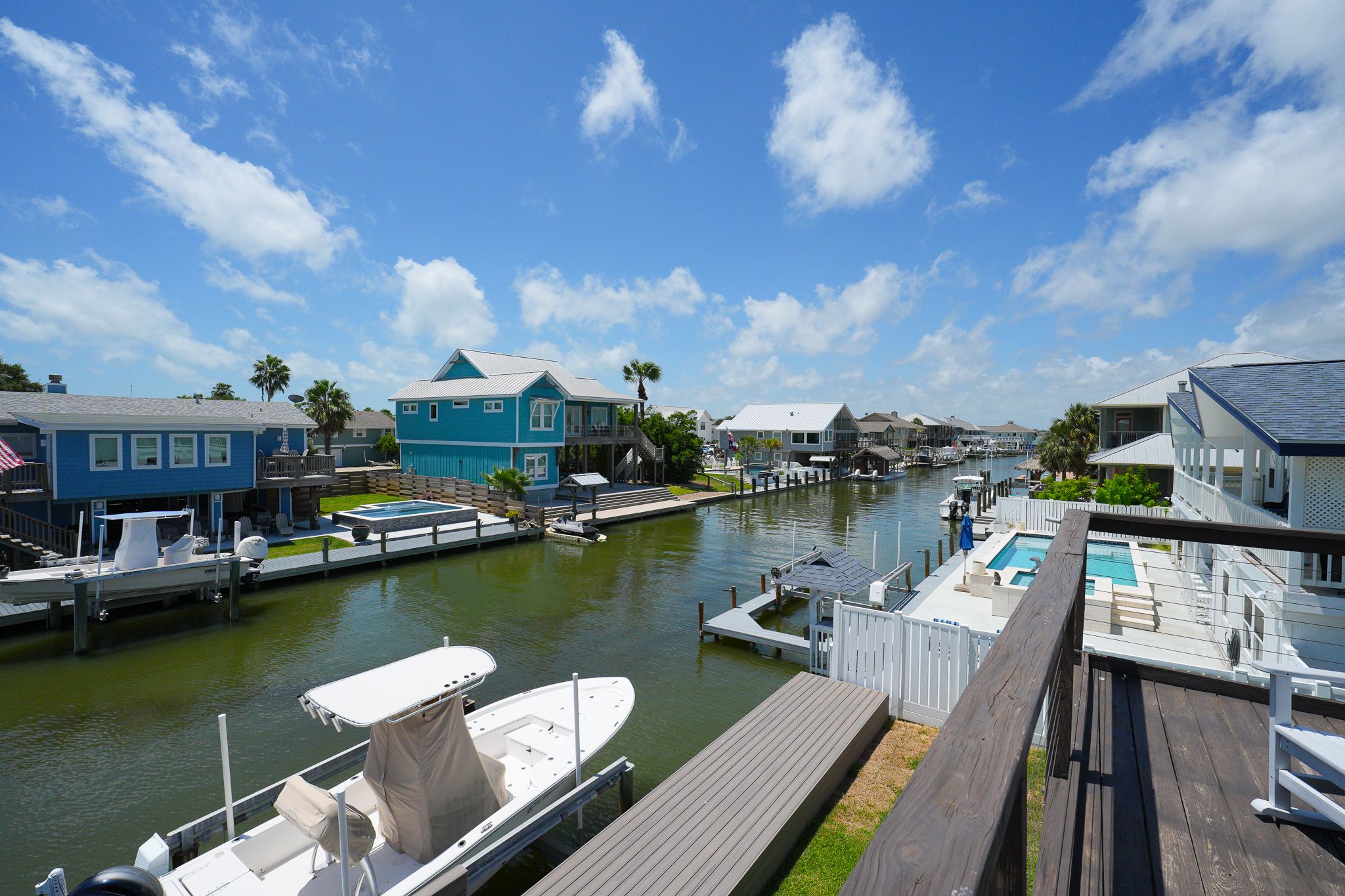  Waterfront Living at its Best in Key Allegro - 物件實景