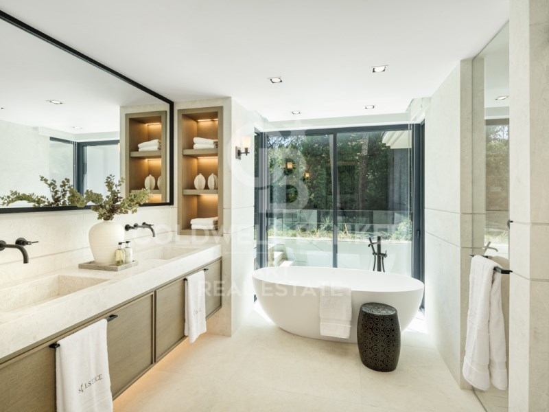 Marbella, Andalusia, ES, 7 Bedrooms Bedrooms, ,7 BathroomsBathrooms,Residential,For Sale,1876132