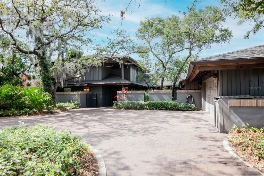 Dunedin, Florida, 34698, United States, 4 Bedrooms Bedrooms, ,5 BathroomsBathrooms,Residential,For Sale,1987490