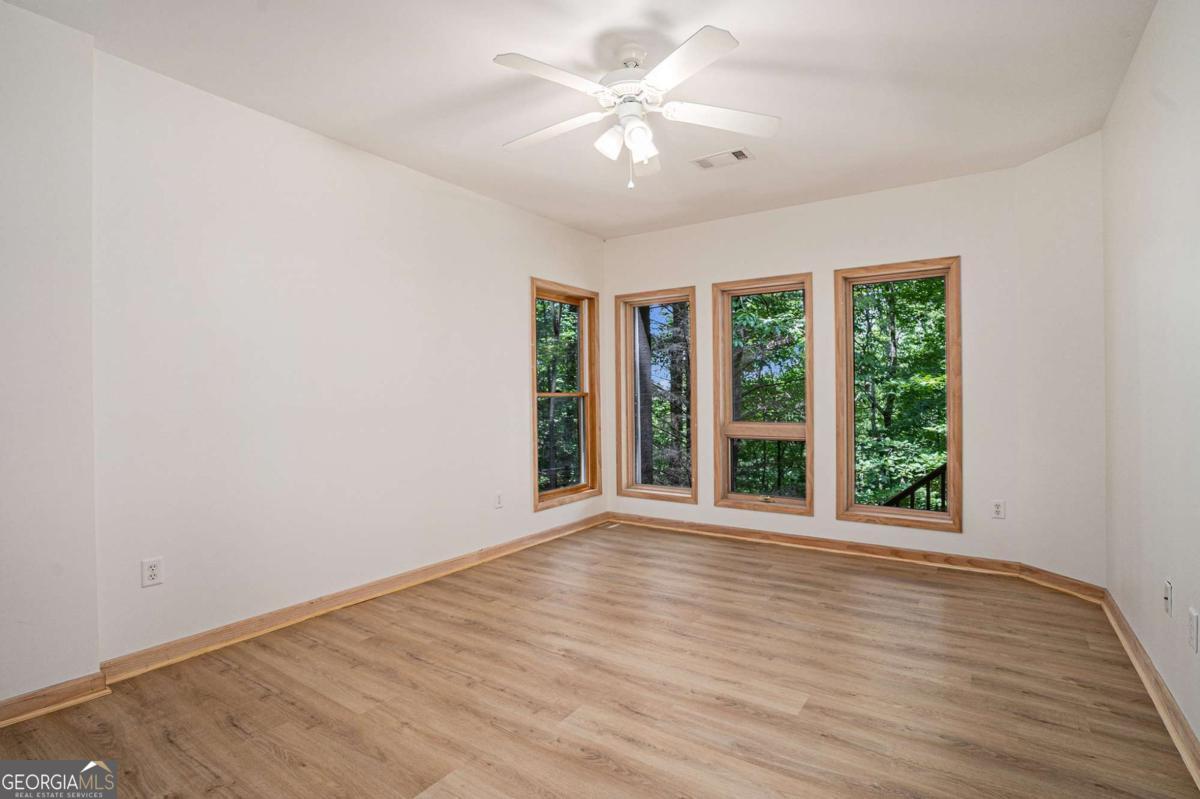 Ellijay, Georgia, 30536, United States, 4 Bedrooms Bedrooms, ,4 BathroomsBathrooms,Residential,For Sale,1888525