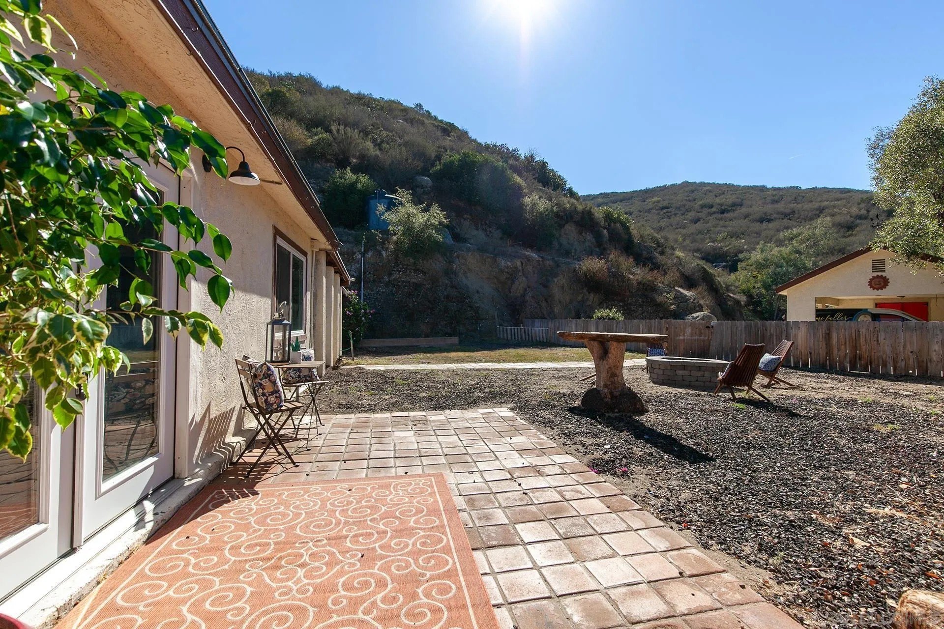 Alpine, California, 91901, United States, 3 Bedrooms Bedrooms, ,2 BathroomsBathrooms,Residential,For Sale,1990972