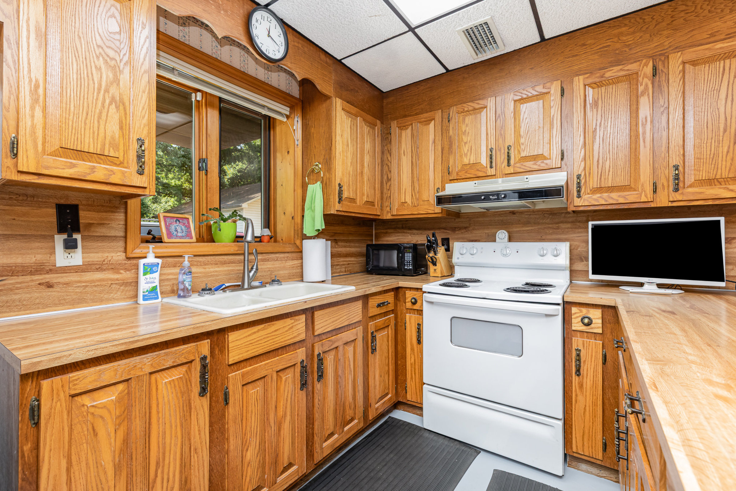 Troutman, North Carolina, 28166, United States, 2 Bedrooms Bedrooms, ,4 BathroomsBathrooms,Residential,For Sale,1900736