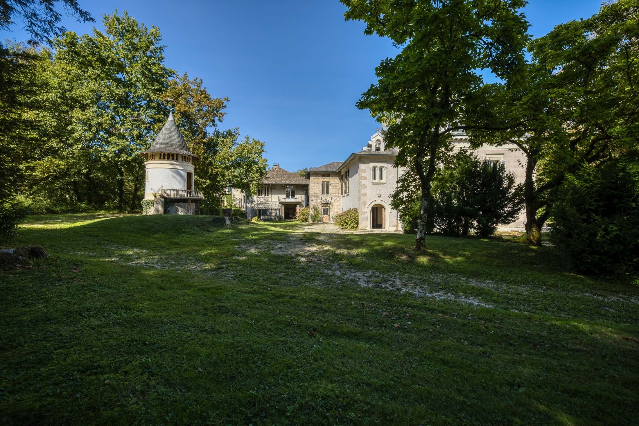  Elegant manor- close to the famed vineyards of Bugey - 物件實景