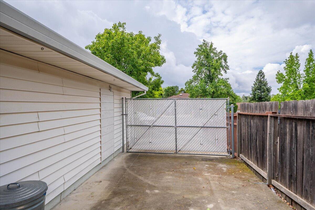 Redding, California, 96003, United States, 3 Bedrooms Bedrooms, ,3 BathroomsBathrooms,Residential,For Sale,1926978